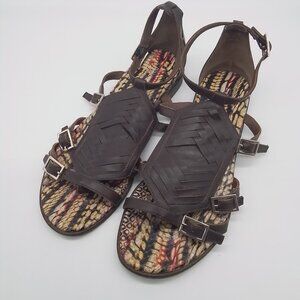 DONALD J PLINER BROWN WOMENS LEATHER T-STRAP THONG FLAT BUCKLE SANDALS SIZE 7.5M